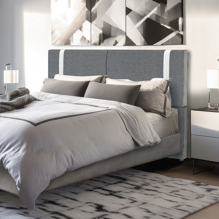 Cabeceira Estofada Elegance com Pé em Tecido Linho - Detalhes em Courino - Exclusiva - Cores e Medidas